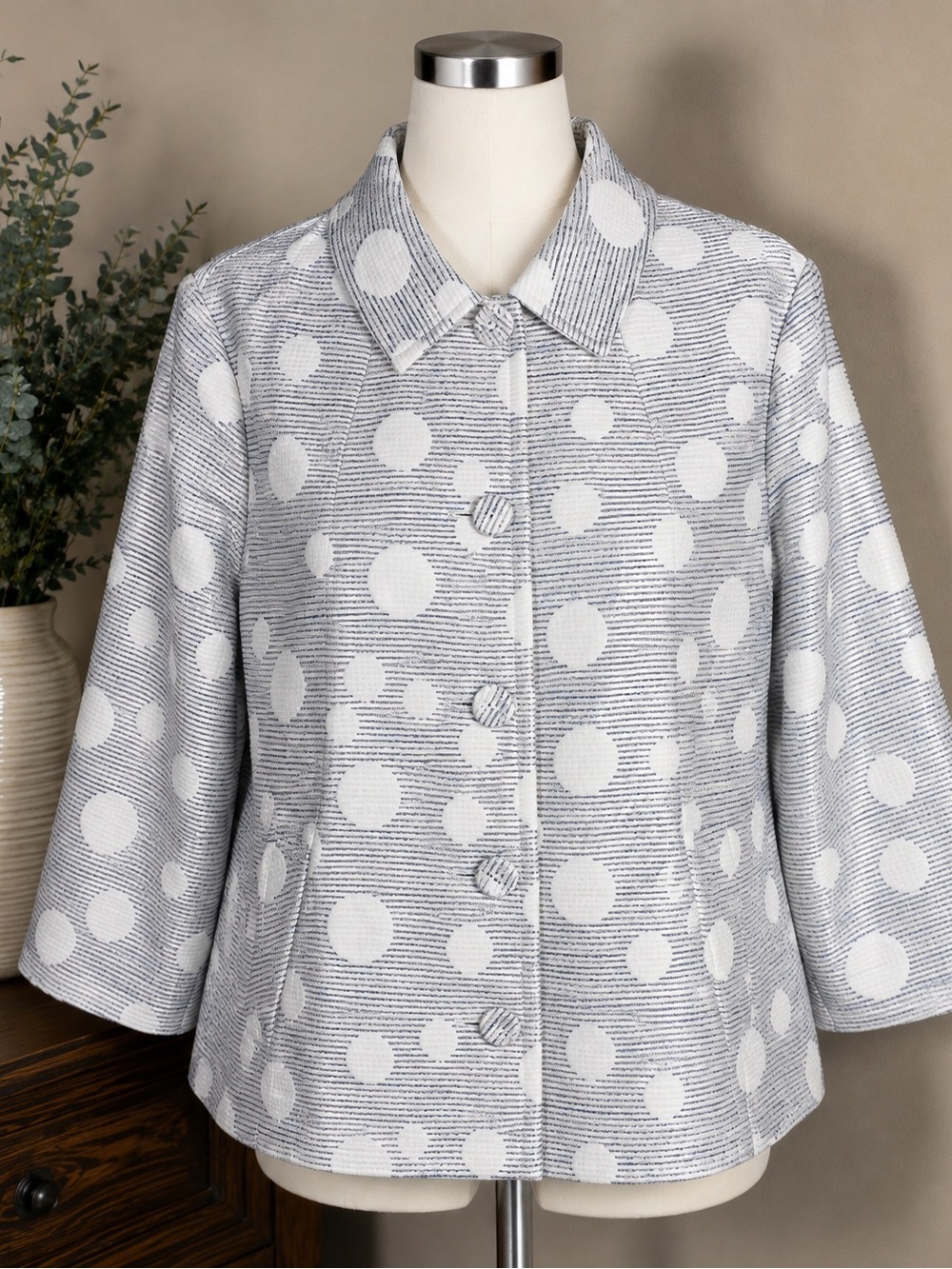 Chico’s NWT Polka Dot Jacquard Jacket Size 12/14 Blue White Metallic 3/4 Sleeve